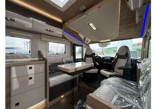 Autocaravana Integral MOBILVETTA Kea I 86 en Alquiler