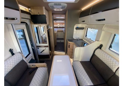 Autocaravana Integral MOBILVETTA Kea I 86 en Alquiler