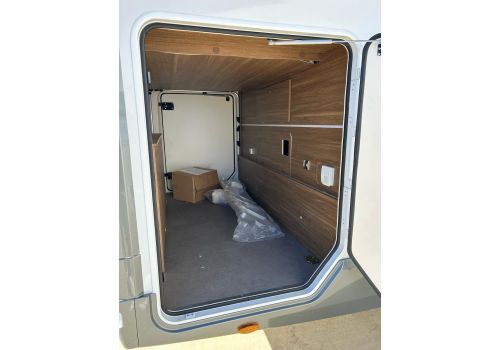 Autocaravana Integral MOBILVETTA K-Yatch Tekno Line 90 de Ocasión