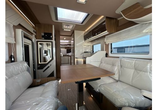 Autocaravana Integral MOBILVETTA K-Yatch Tekno Line 86 Nueva en Venta