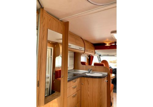 Autocaravana Integral BURSTNER Aviano I 684 de Ocasión