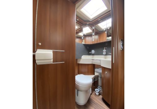 Autocaravana Integral CARTHAGO Chic E Line I 58 XL de Ocasión