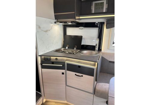 Autocaravana Perfilada CHALLENGER 328 Premium de Ocasión