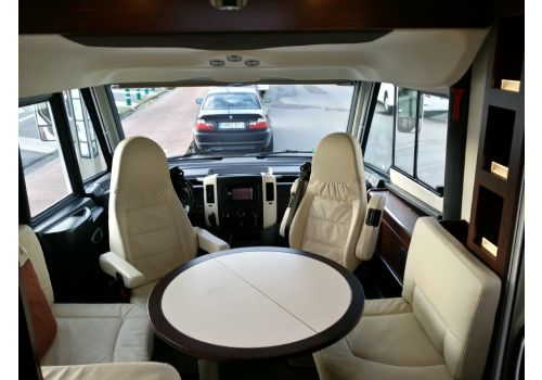Autocaravana Integral ESTEREL Exclusive 53 de Ocasión