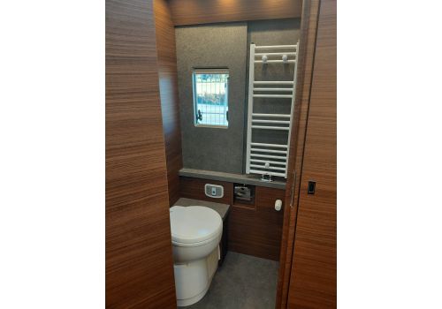 Autocaravana Integral CARTHAGO Chic c-line 5.9 XL LE Nueva en Venta
