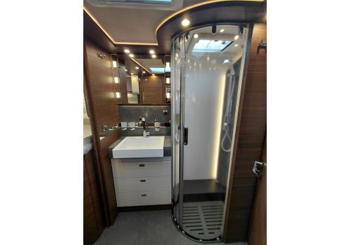 Autocaravana Integral CARTHAGO Chic c-line 5.9 XL LE Nueva en Venta
