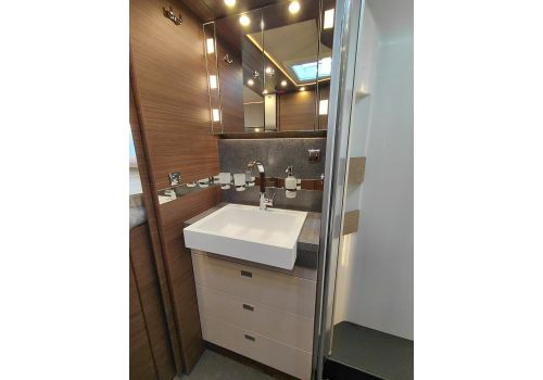 Autocaravana Integral CARTHAGO Chic c-line 5.9 XL LE Nueva en Venta
