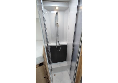 Autocaravana Integral SUNLIGHT I68 en Alquiler