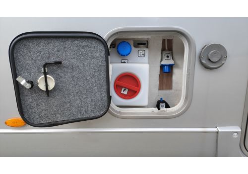 Autocaravana Integral BURSTNER Ixeo I 690 de Ocasión