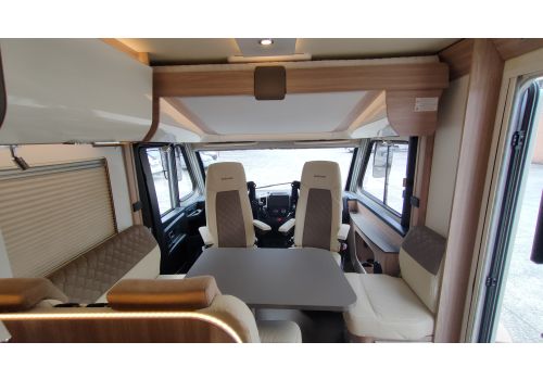 Autocaravana Integral BURSTNER Ixeo I 690 de Ocasión
