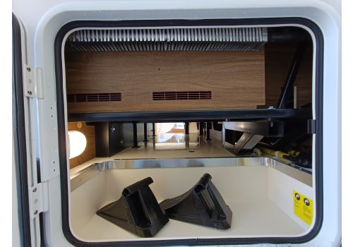 Autocaravana Integral MOBILVETTA K-Yacht Tekno Line 86 de Ocasión