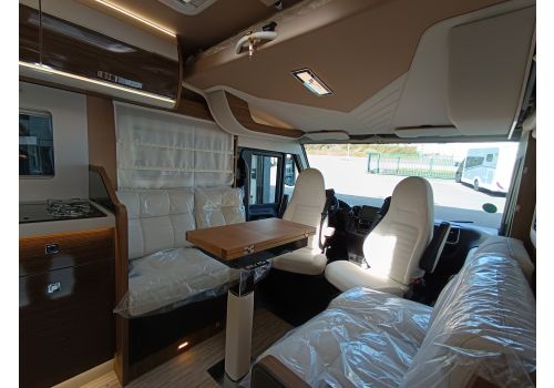 Autocaravana Integral MOBILVETTA K-Yacht Tekno Line 86 de Ocasión