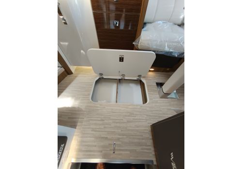 Autocaravana Integral MOBILVETTA K-Yacht Tekno Line 86 de Ocasión