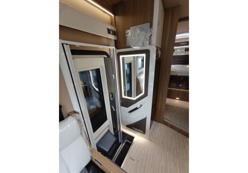 Autocaravana Integral MOBILVETTA K-Yacht Tekno Line 90 de Ocasión