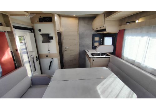 Autocaravana Perfilada RAPIDO 606F Modelo 2024 de Ocasión