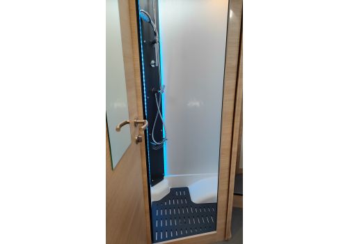 Autocaravana Integral RAPIDO 8096 DF ALDE automático de Ocasión