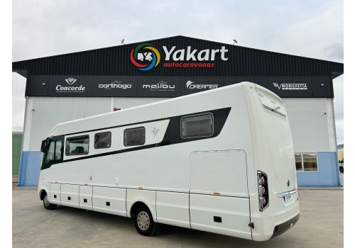 Autocaravana Integral NIESMANN BISCHOFF Flair 920 LE de Ocasión