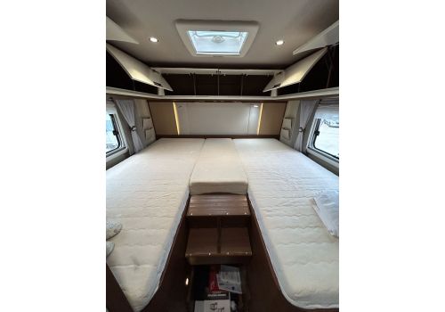 Autocaravana Integral NIESMANN BISCHOFF Flair 920 LE de Ocasión