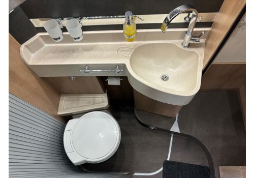 Autocaravana Integral CARTHAGO C Tourer I 144 QB de Ocasión