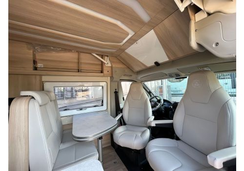 Furgoneta Cámper DREAMER Living Van Select de Ocasión