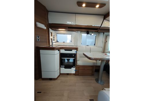 Autocaravana Integral RAPIDO 8096dF ALDE Nueva en Venta