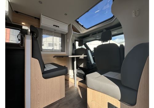 Autocaravana Perfilada SUNLIGHT T 690 L Modelo 2024 de Ocasión