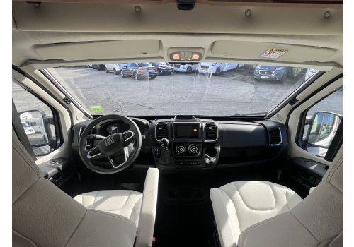Furgoneta Cámper RAPIDO V65 XL modelo 2025 de Ocasión