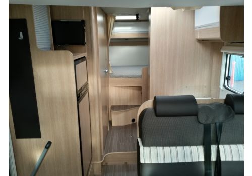 Autocaravana Perfilada SUNLIGHT T-65 modelo 2016 de Ocasión