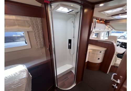 Autocaravana Integral CARTHAGO C line I 5.0 QB L "Superior" de Ocasión