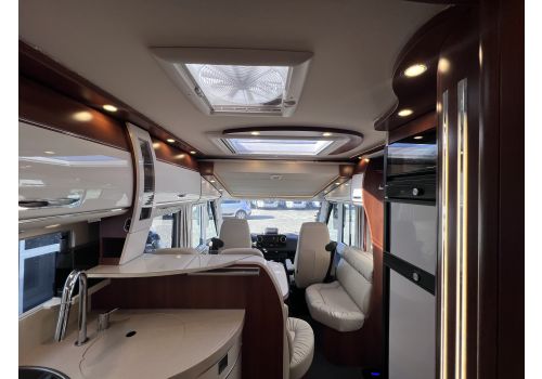 Autocaravana Integral CARTHAGO C line I 5.0 QB L "Superior" de Ocasión