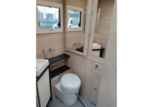 Autocaravana Perfilada RAPIDO 606F de Ocasión