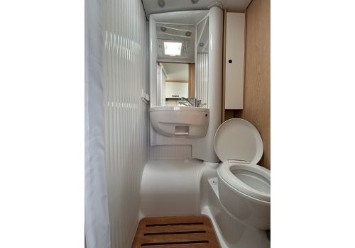 Autocaravana Perfilada SUNLIGHT V66 en Alquiler