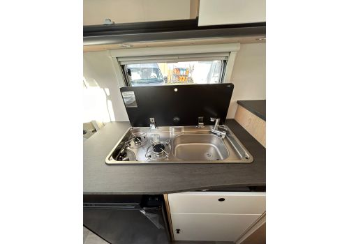 Autocaravana Perfilada SUNLIGHT V66 en Alquiler