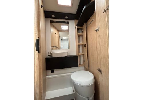 Autocaravana Perfilada SUNLIGHT T69 LC Modelo 2024 Adventure Edition de Ocasión