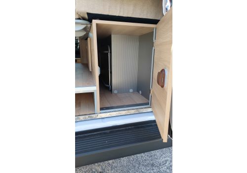Furgoneta Cámper DREAMER Living Van Select de Ocasión