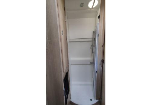 Furgoneta Cámper DREAMER Living Van Select de Ocasión