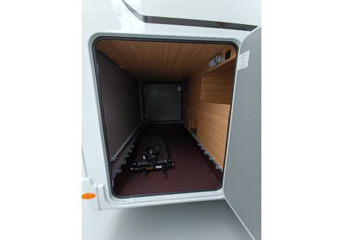 Autocaravana Perfilada DETHLEFFS 90 Just T 7052 EB de Ocasión