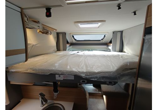 Autocaravana Perfilada DETHLEFFS 90 Just T 7052 EB de Ocasión
