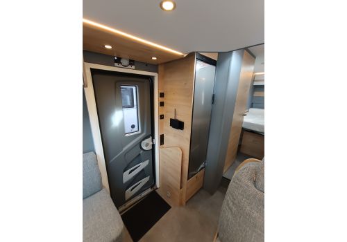 Autocaravana Perfilada DETHLEFFS Camp T 7052 DBM en Alquiler