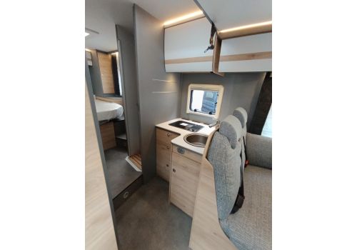 Autocaravana Perfilada DETHLEFFS Camp T 7052 DBM en Alquiler