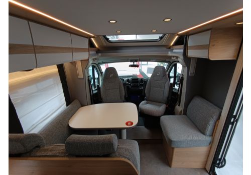 Autocaravana Perfilada DETHLEFFS Camp T 7052 DBM en Alquiler