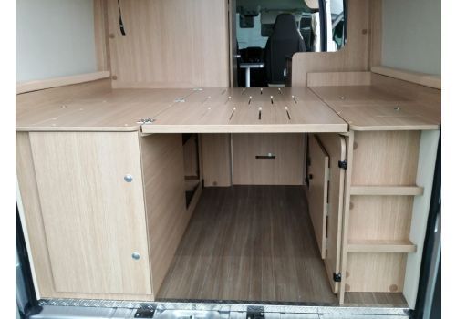 Furgoneta Cámper ROADCAR R600 modelo 2017 de Ocasión