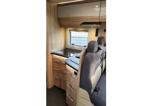 Autocaravana Integral HYMER Exsis-i 594 de Ocasión