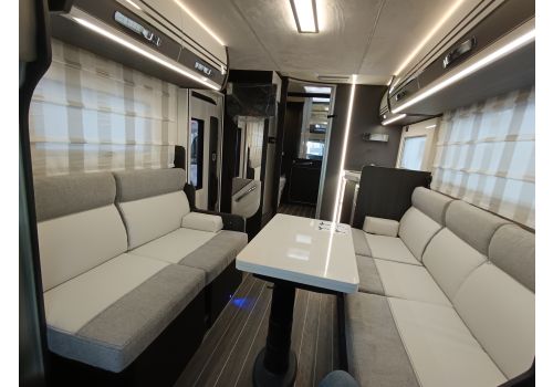Autocaravana Perfilada ROLLER TEAM Kronos 234 TL de Ocasión
