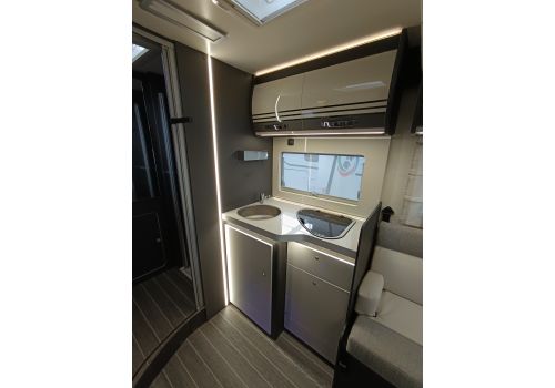 Autocaravana Perfilada ROLLER TEAM Kronos 234 TL de Ocasión