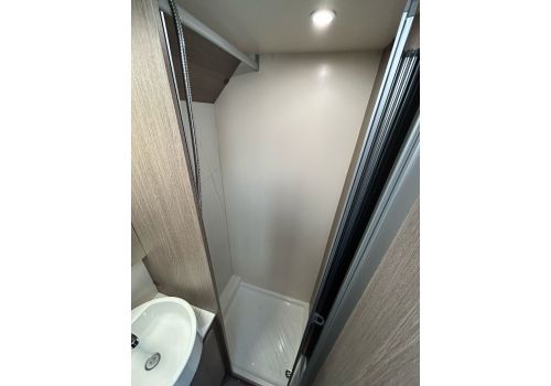 Autocaravana Perfilada ROLLER TEAM Zefiro 282 TL Selekt de Ocasión