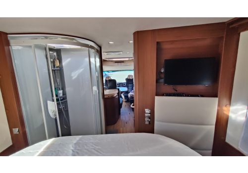 Autocaravana Integral NIESMANN BISCHOFF ARTO 88F de Ocasión