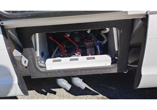 Autocaravana Integral NIESMANN BISCHOFF ARTO 88F de Ocasión