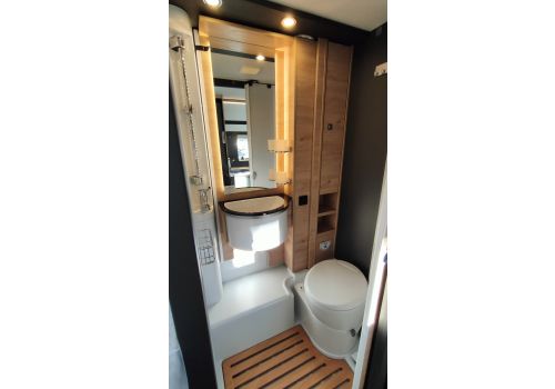 Autocaravana Perfilada DETHLEFFS Globebus Camp T1 de Ocasión