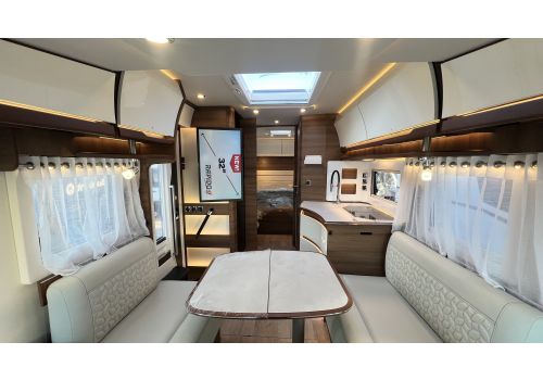 Autocaravana Integral RAPIDO Rapido I96M Modelo 2025 Nueva en Venta